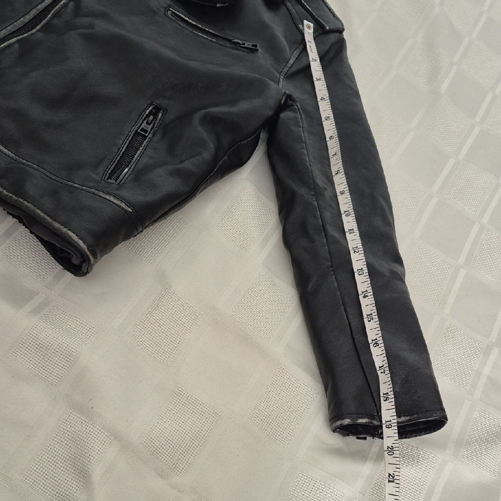 Zara Black Kids Faux Leather with Gray Hat - Picture 8 of 16